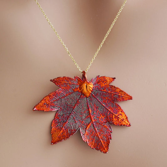 Full Moon Maple Necklace
